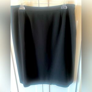 Kate Hill Women’s Black Skirt Size 14